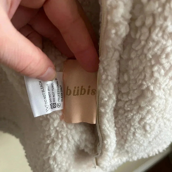 Poppy faux leather vest in ivory - Picture 5 of 6